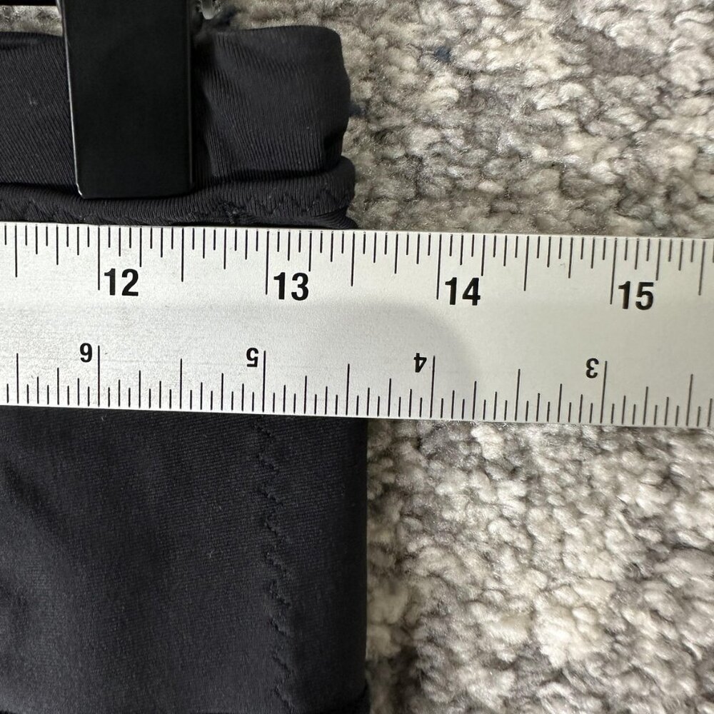 Lululemon Athletica Leggings Womens 6 Black Crop Capri Side Pocket Yoga Running - Picture 2 of 7